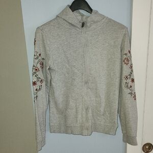 Floral Embroidery Sweater